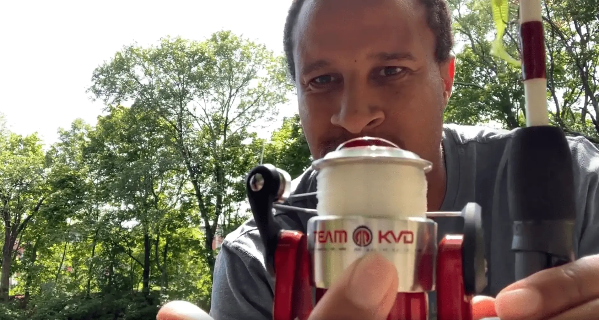 Titelseite -Spinnrollen Verkaufsgeschäft 鱼线 8